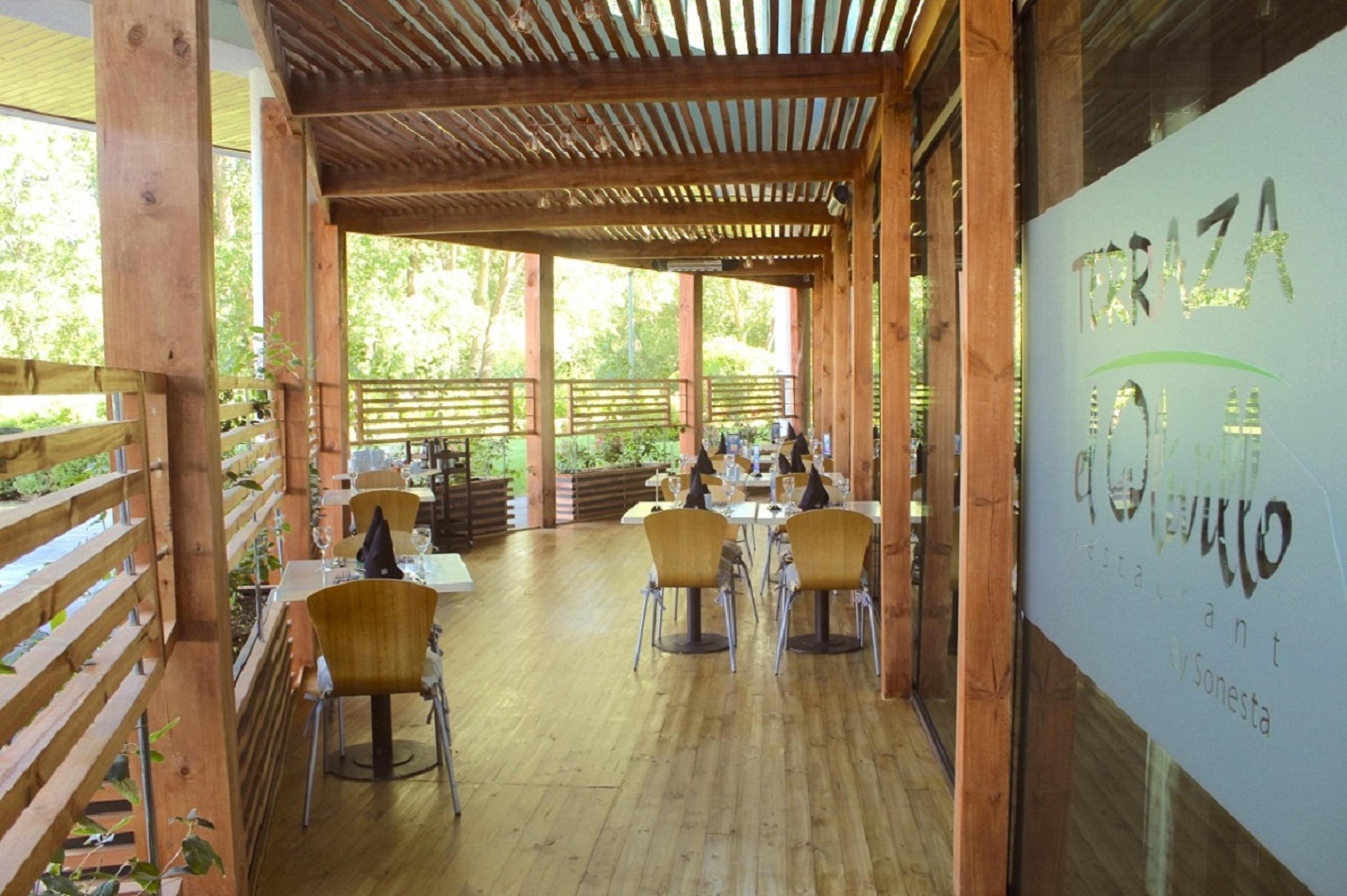 Sonesta Hotel Osorno Esterno foto The interior of the restaurant